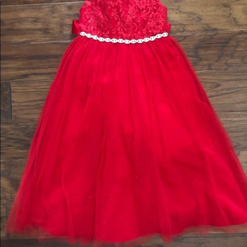RED DRESS - Picture 3 of 3
